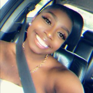 Meet your Posher, Jade